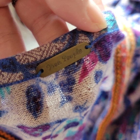 Free People Peasant Top Purple Floral Print Embroidered Neckline Knit - Picture 4 of 6